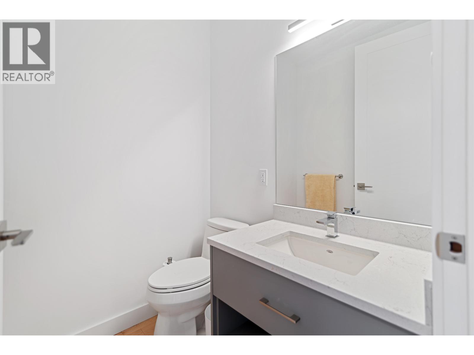 1829 North Road, Gibsons, British Columbia  V0N 1V1 - Photo 16 - R3071344