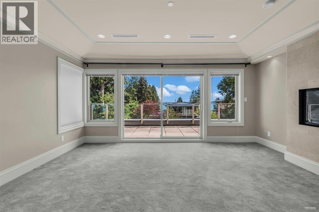 2566 Marine Drive, West Vancouver, British Columbia  V7V 1L4 - Photo 10 - R3071358