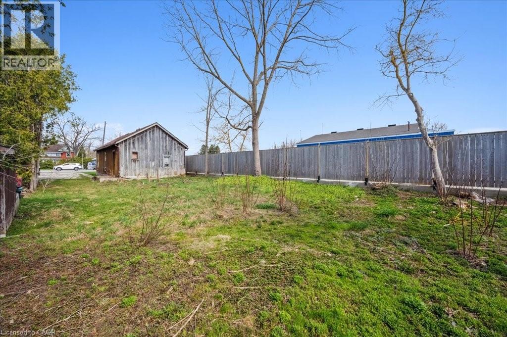 239 Main Street, Atwood, Ontario N0G 1B0 - Photo 11 - 40791508