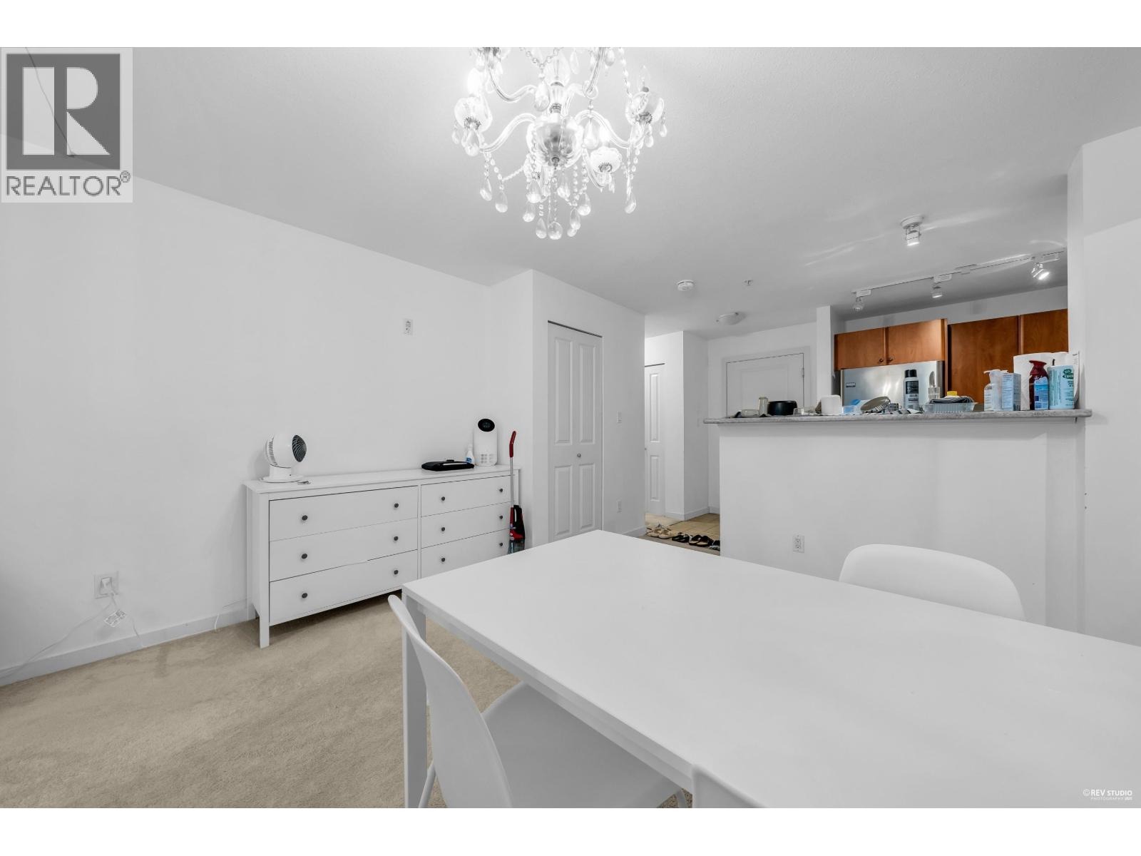 302 6508 Denbigh Avenue, Burnaby, British Columbia  V5H 4W6 - Photo 17 - R3064024