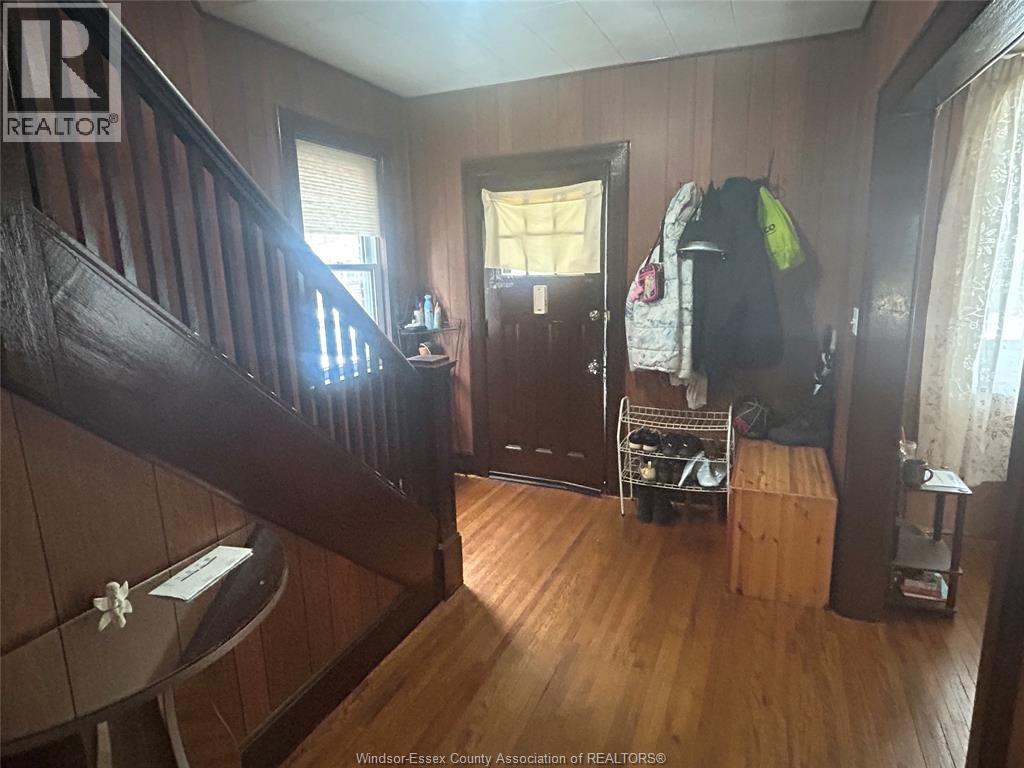 1137 Lincoln Road, Windsor, Ontario N8Y 2H6 - Photo 4 - 25030861