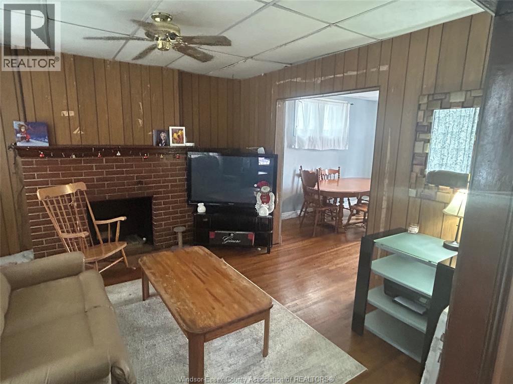 1137 Lincoln Road, Windsor, Ontario N8Y 2H6 - Photo 5 - 25030861