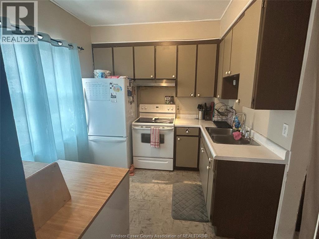 1137 Lincoln Road, Windsor, Ontario N8Y 2H6 - Photo 9 - 25030861