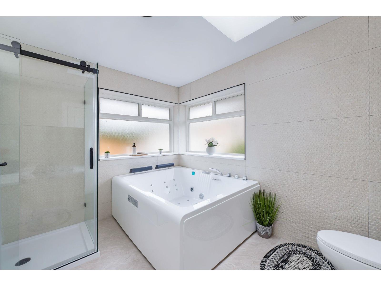 15435 Killarney Place, Surrey, British Columbia  V3S 7G9 - Photo 15 - R3070938