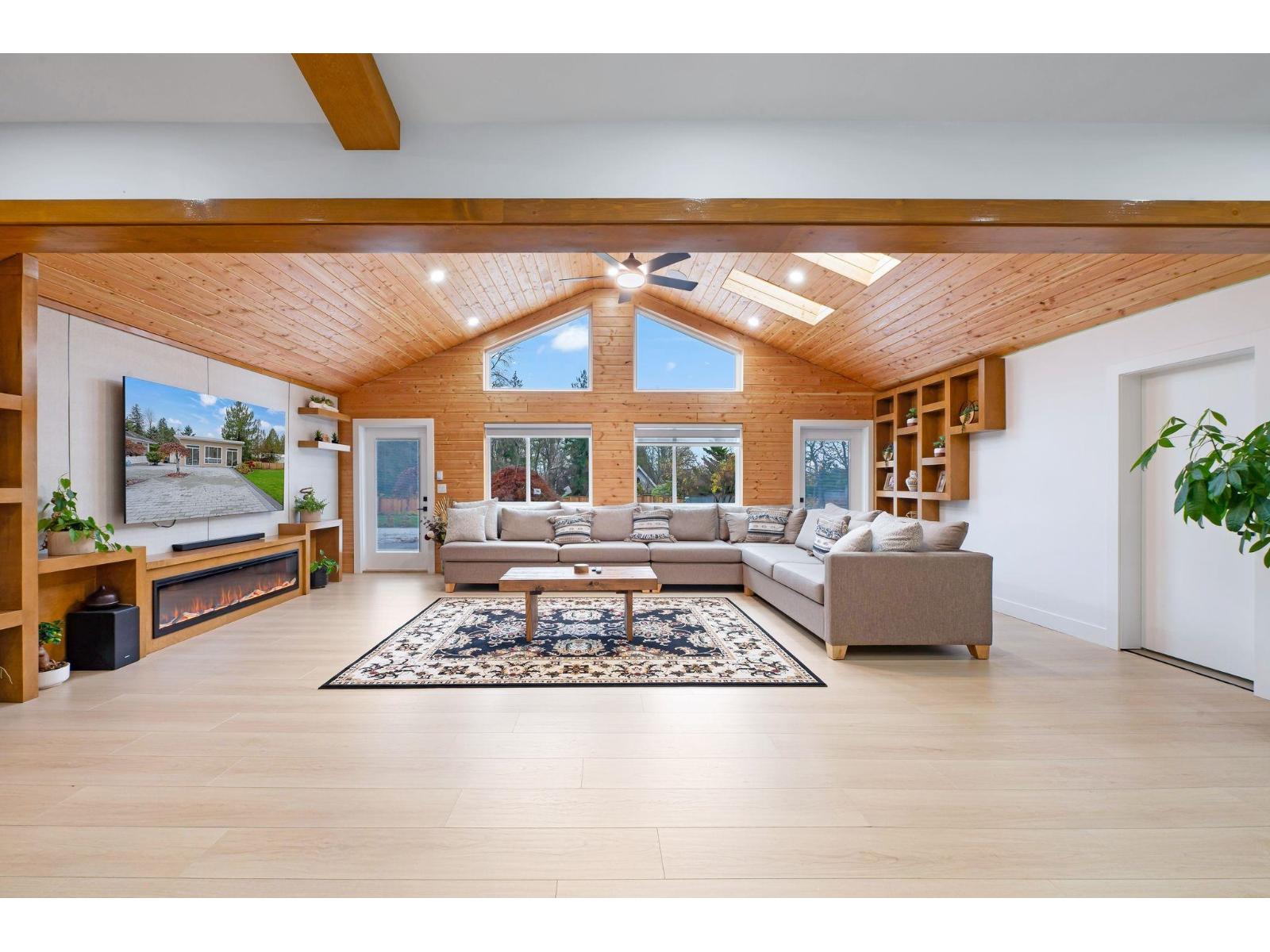 15435 Killarney Place, Surrey, British Columbia  V3S 7G9 - Photo 6 - R3070938