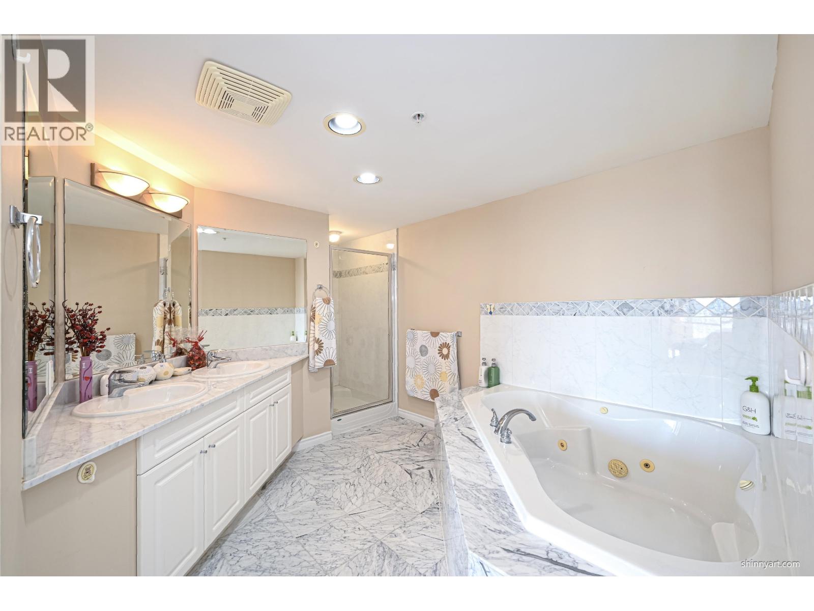 1702 5933 Cooney Road, Richmond, British Columbia  V6X 4H3 - Photo 14 - R2994083