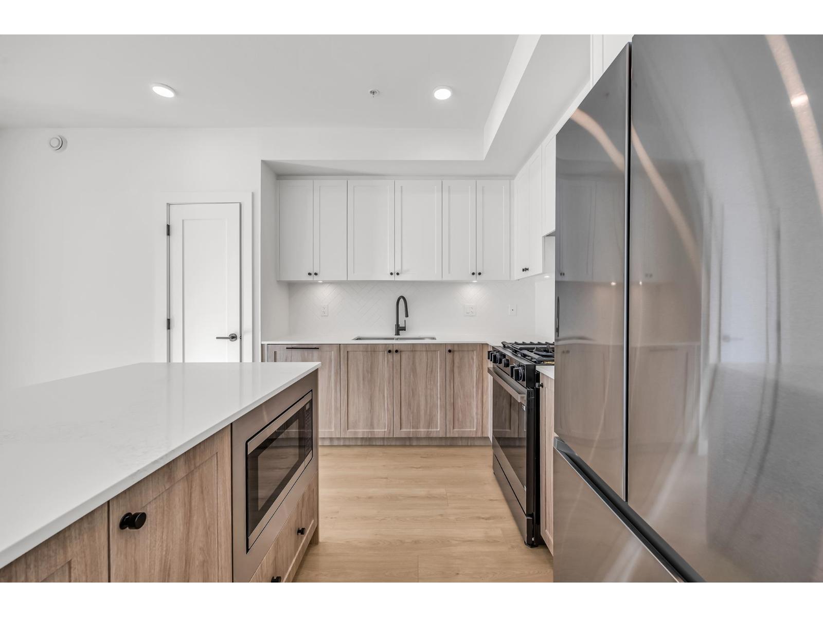 308 19885 76 Avenue, Langley, British Columbia V3E 3N2 - Photo 3 - R3071389