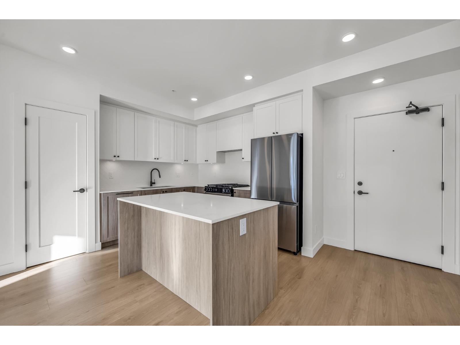 308 19885 76 Avenue, Langley, British Columbia V3E 3N2 - Photo 4 - R3071389