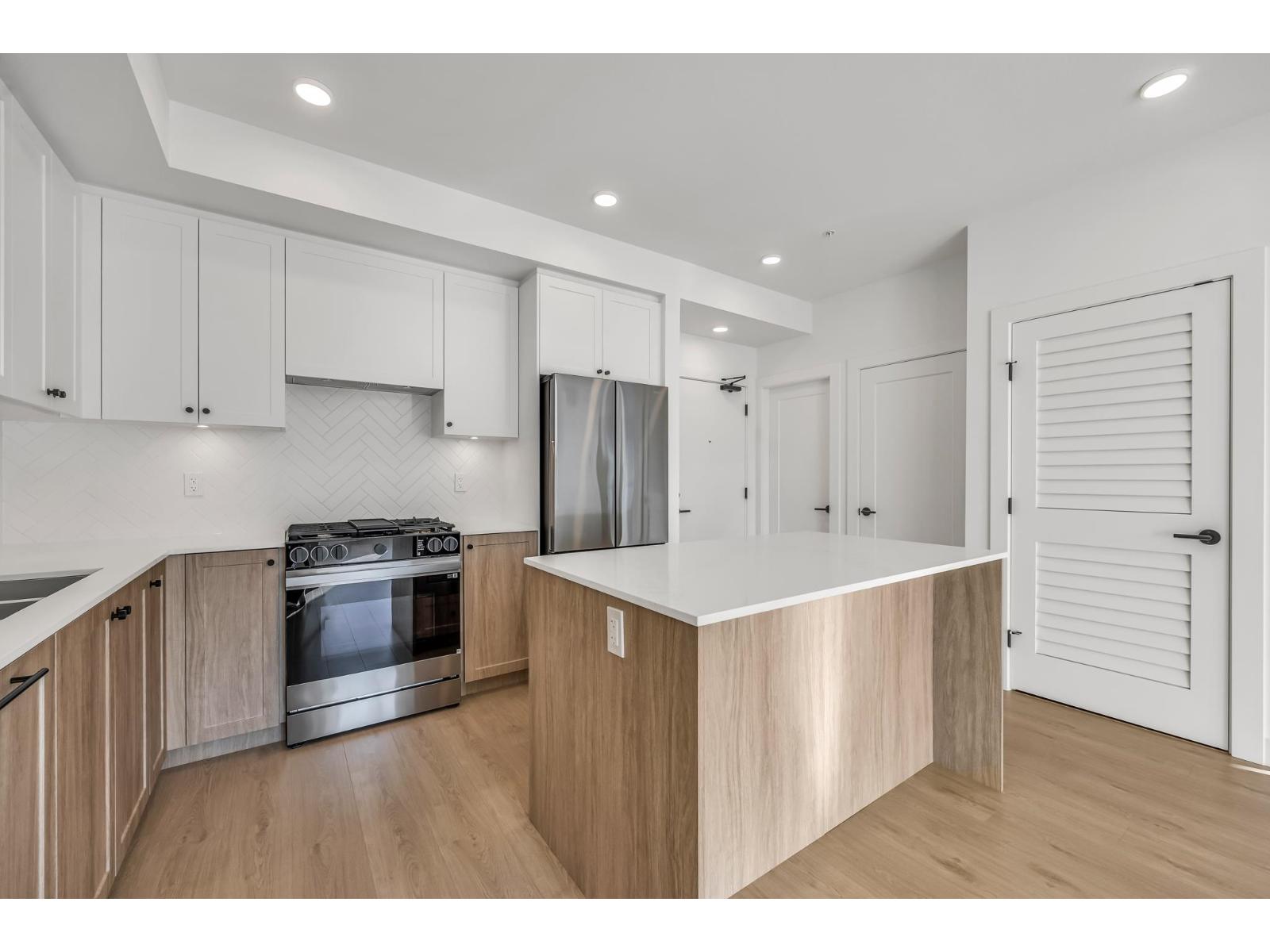 308 19885 76 Avenue, Langley, British Columbia V3E 3N2 - Photo 5 - R3071389