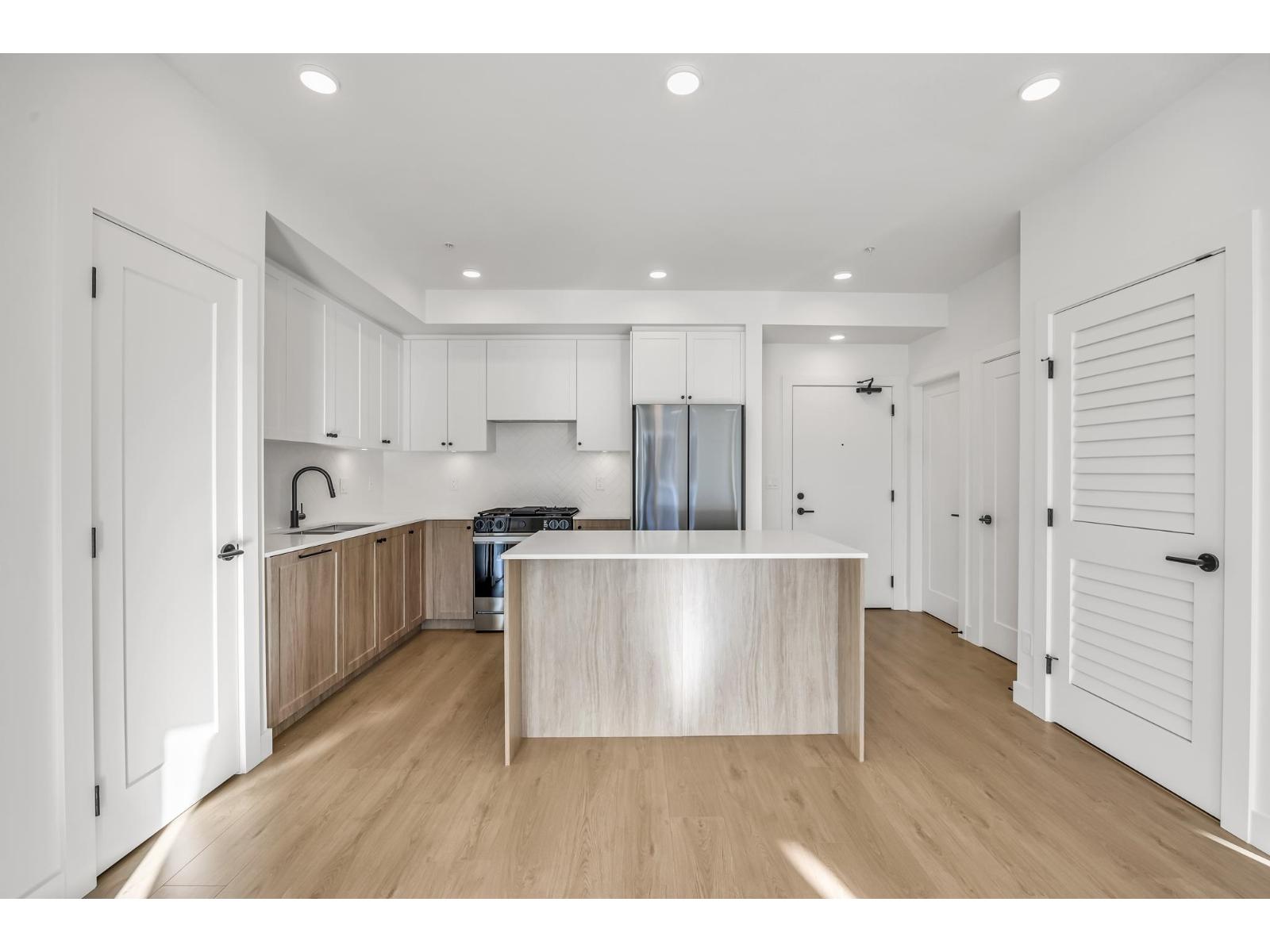 308 19885 76 Avenue, Langley, British Columbia V3E 3N2 - Photo 6 - R3071389