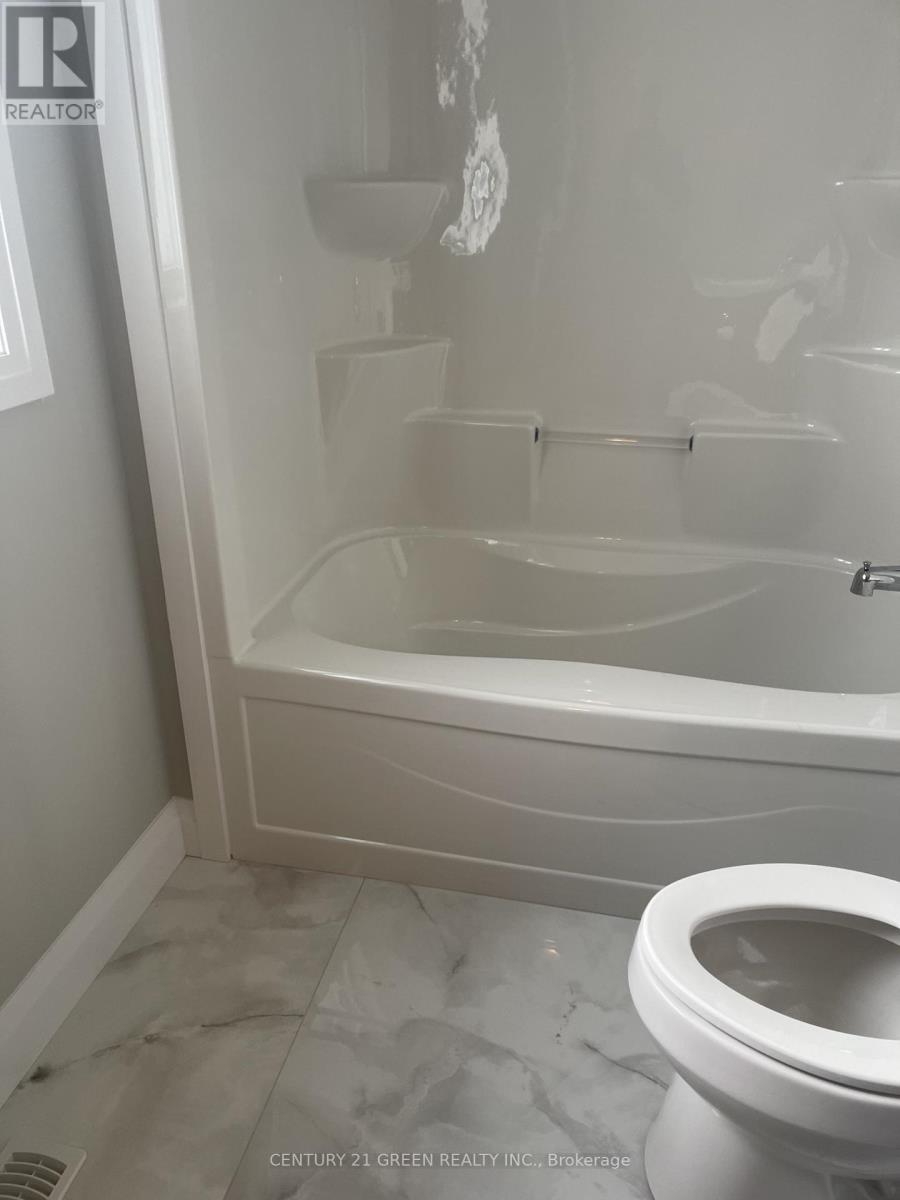 58 Cash Crescent, Ingersoll, Ontario  N5C 0E2 - Photo 17 - X12583792