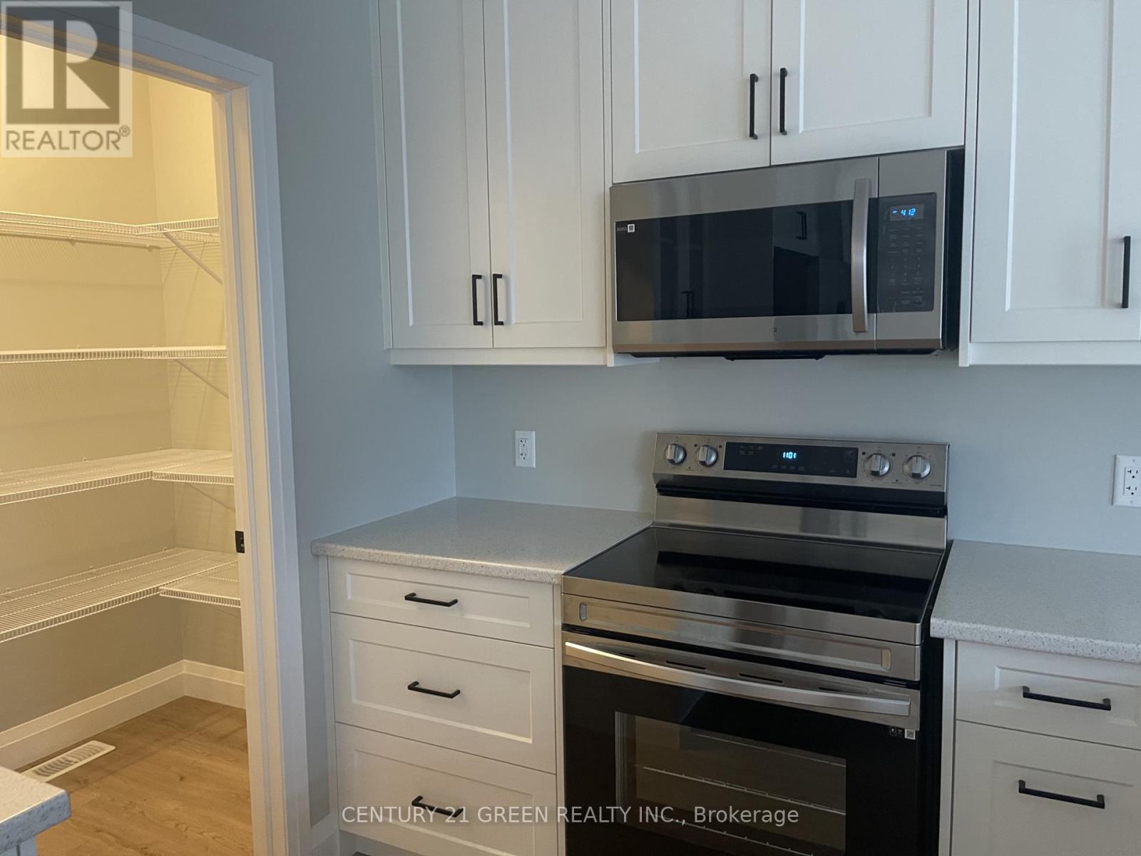 58 Cash Crescent, Ingersoll, Ontario  N5C 0E2 - Photo 6 - X12583792