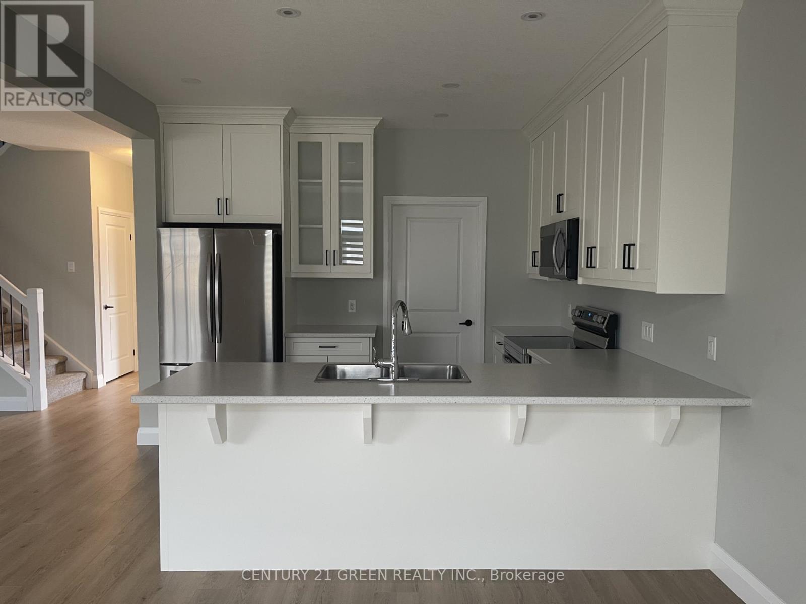 58 Cash Crescent, Ingersoll, Ontario  N5C 0E2 - Photo 7 - X12583792