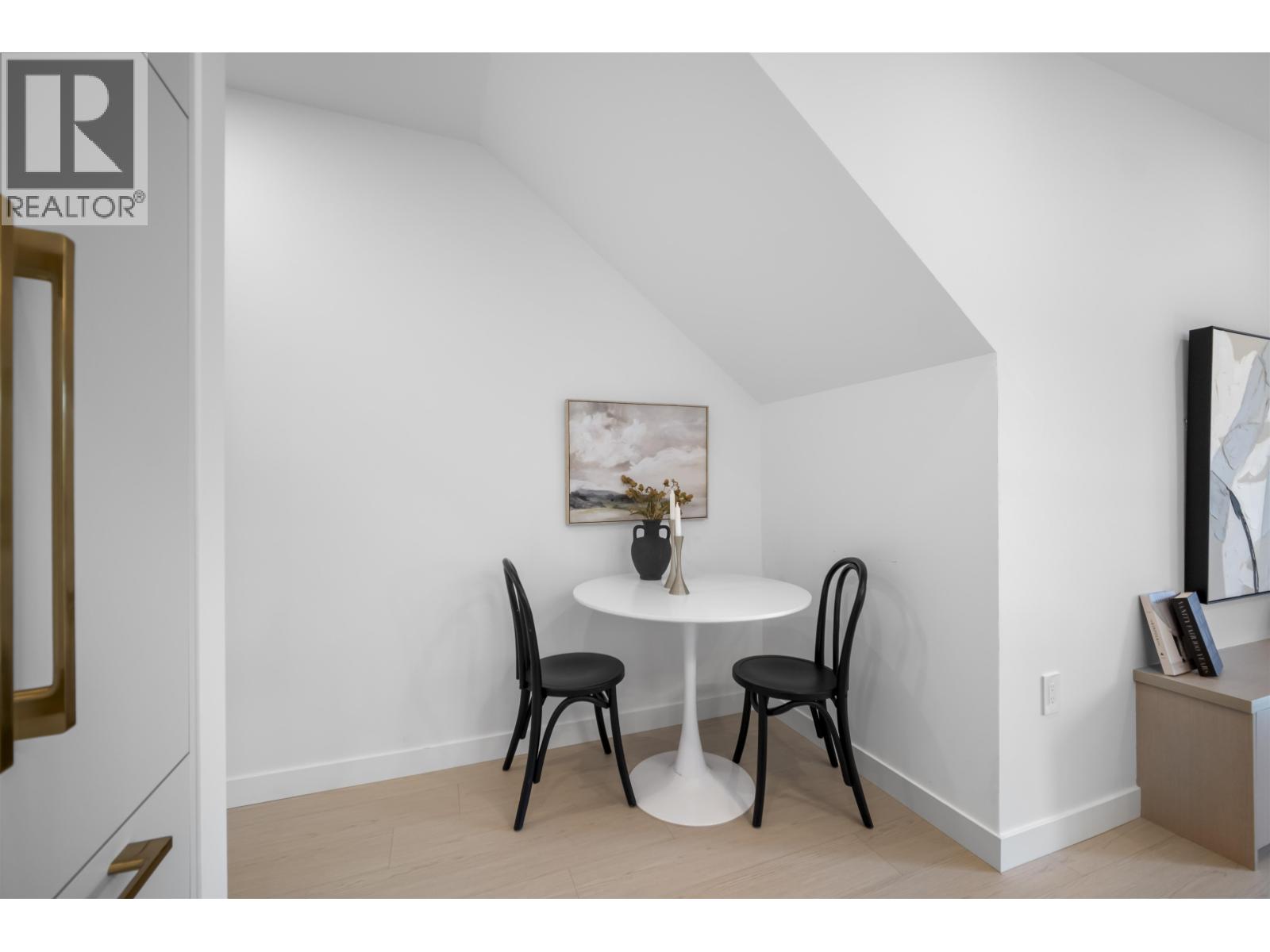 208 2339 E 34th Avenue, Vancouver, British Columbia  V5R 2S6 - Photo 4 - R3071376