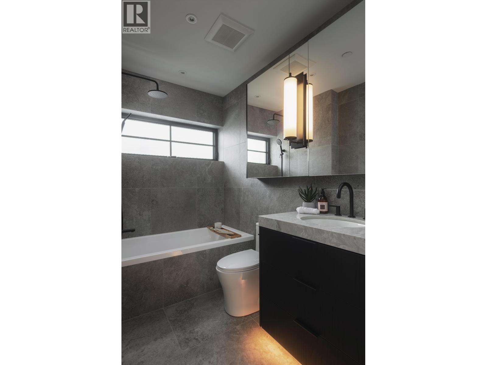 1 240 E 37th Avenue, Vancouver, British Columbia  V5W 1E6 - Photo 14 - R3071381