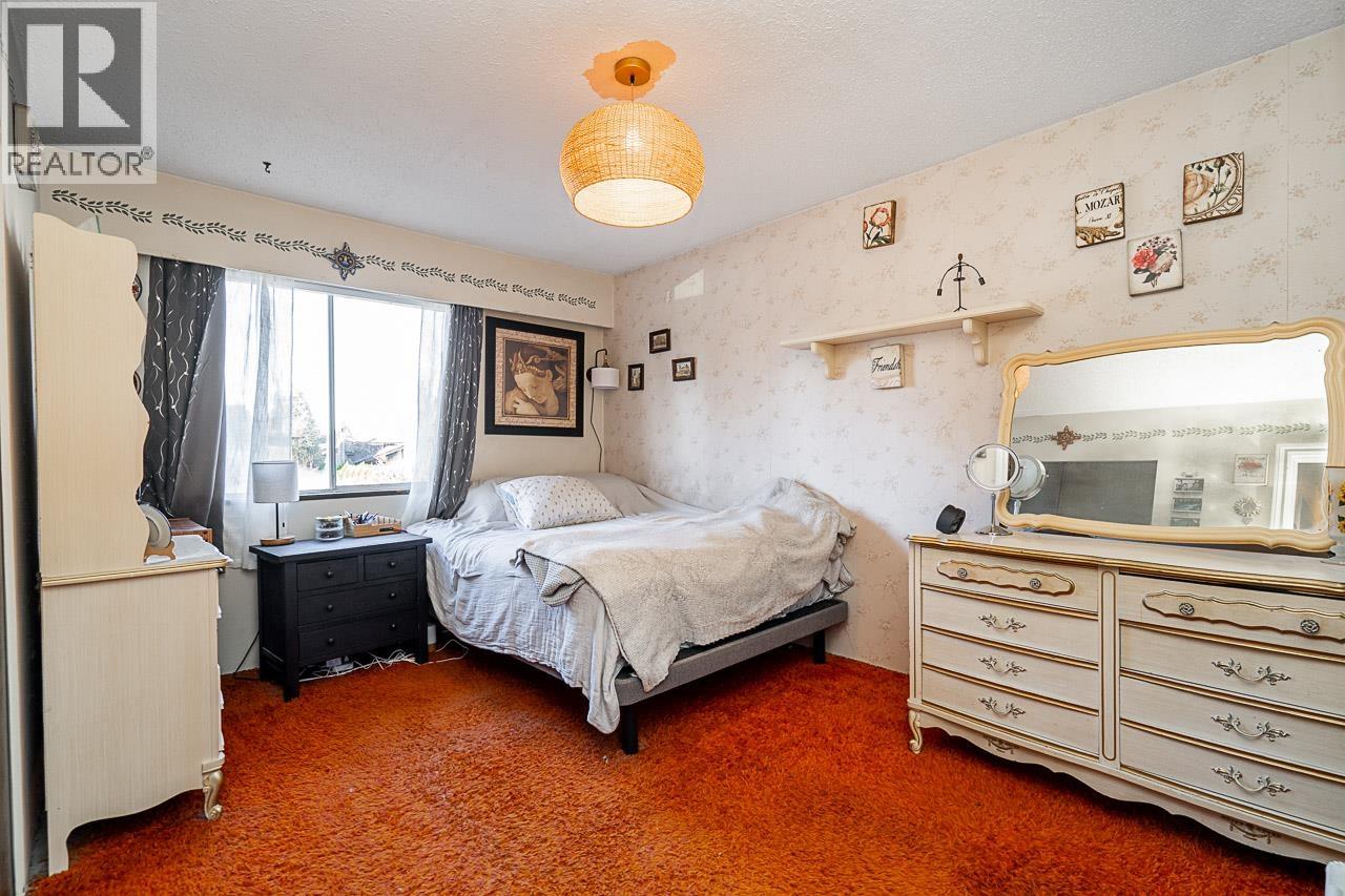 11708 Fraserview Street, Maple Ridge, British Columbia  V2X 8A8 - Photo 15 - R3071372