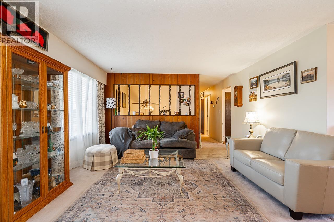 11708 Fraserview Street, Maple Ridge, British Columbia  V2X 8A8 - Photo 8 - R3071372