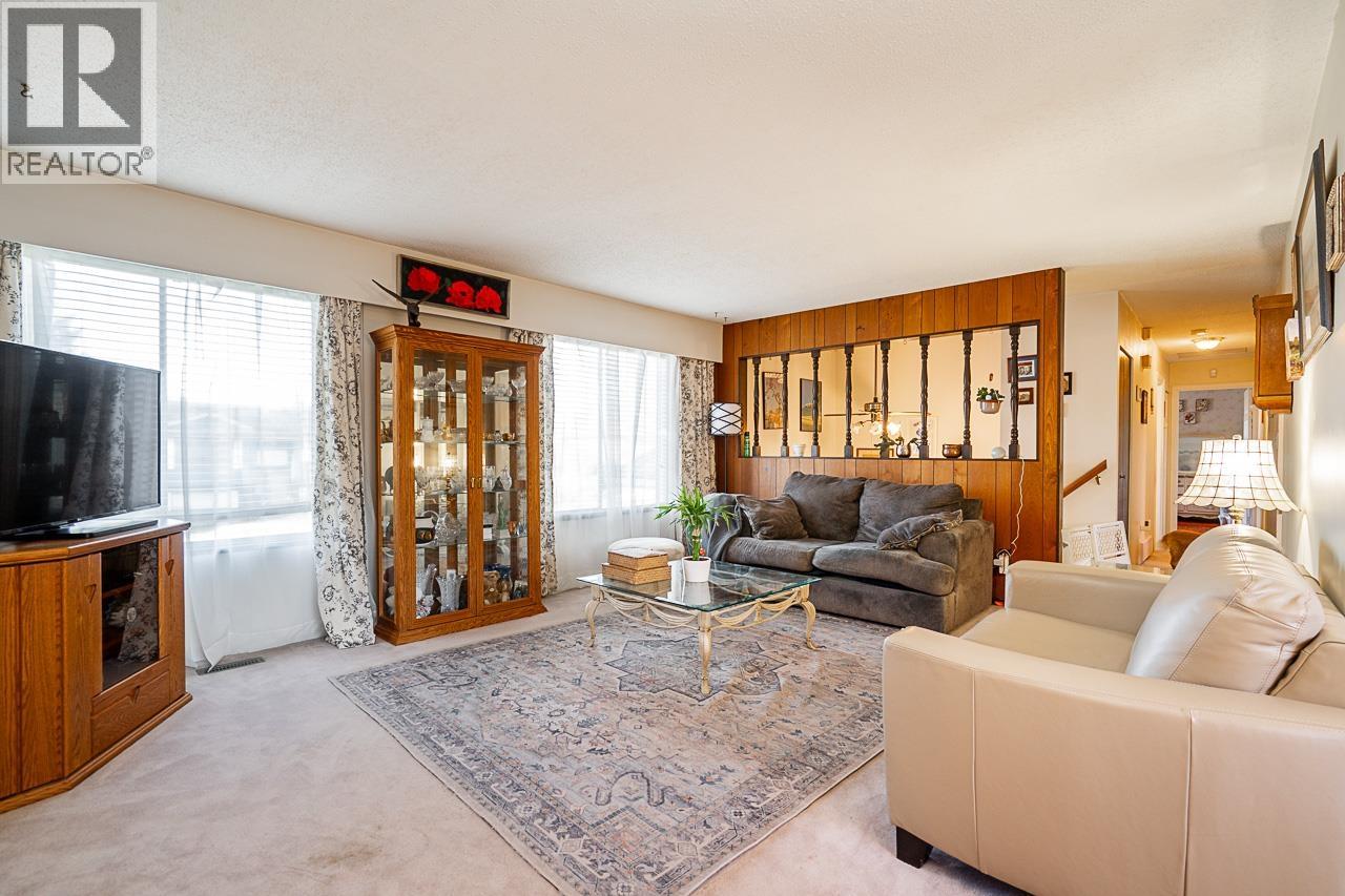 11708 Fraserview Street, Maple Ridge, British Columbia  V2X 8A8 - Photo 9 - R3071372