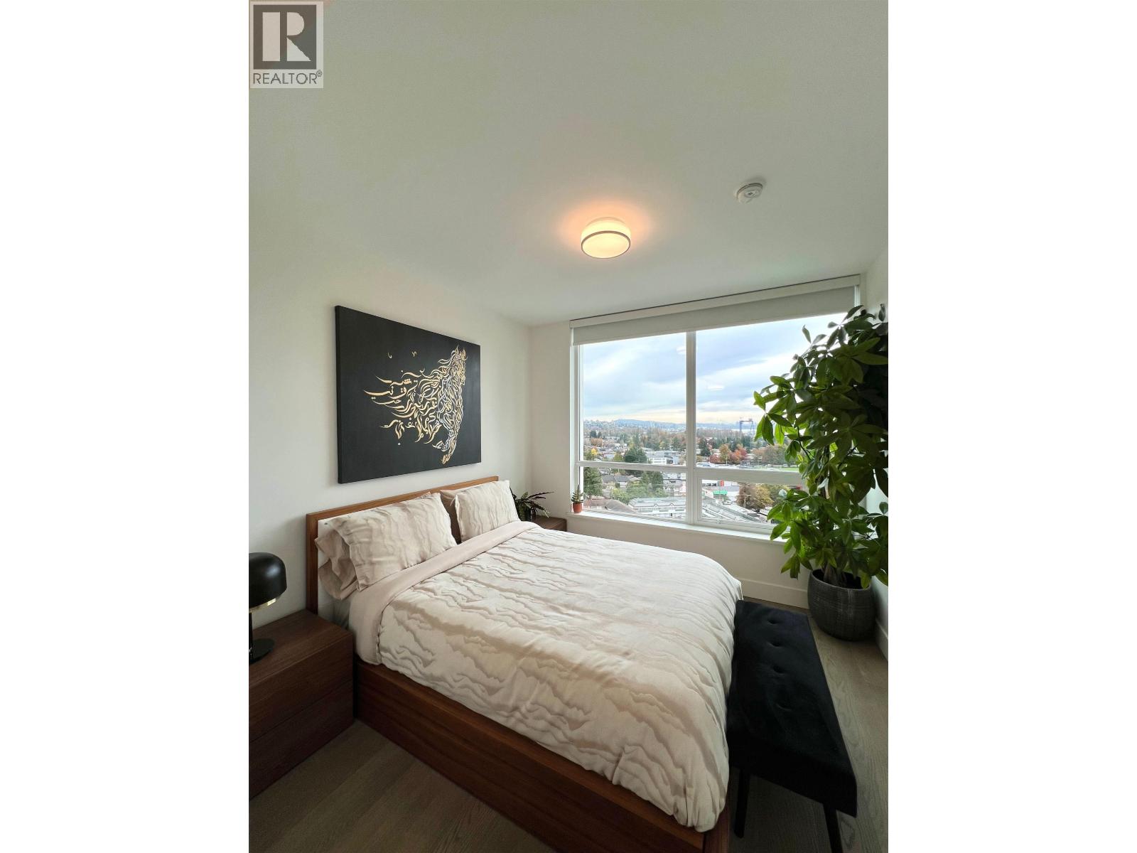 1675 Lions Gate Lane, North Vancouver, British Columbia  V7P 0E3 - Photo 8 - R3071385