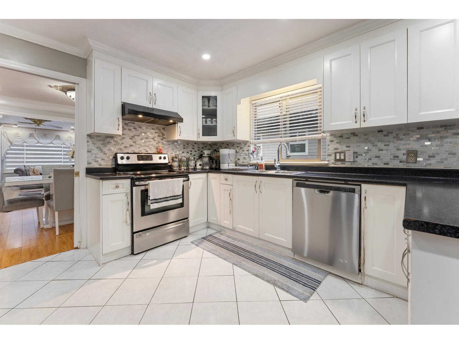 13166 73 Avenue, Surrey, British Columbia  V3W 0J1 - Photo 14 - R3071361