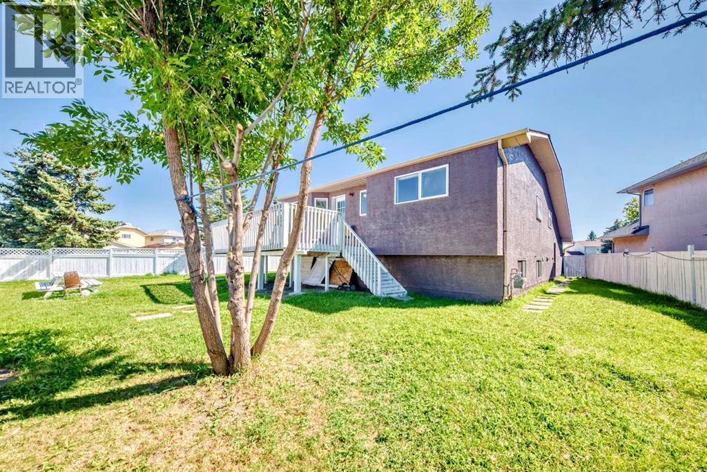 52 Martinglen Place Ne, Calgary, Alberta  T3J 3J1 - Photo 45 - A2256502