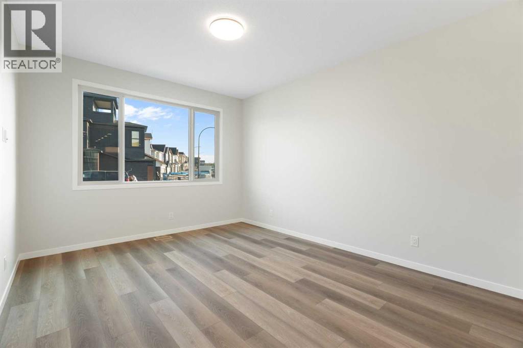 552 Rowmont Boulevard Nw, Calgary, Alberta  T3L 0L6 - Photo 9 - A2258333