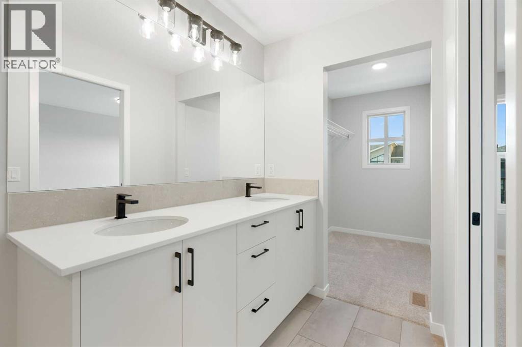 552 Rowmont Boulevard Nw, Calgary, Alberta  T3L 0L6 - Photo 28 - A2258333