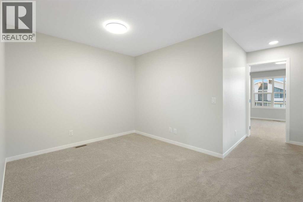 552 Rowmont Boulevard Nw, Calgary, Alberta  T3L 0L6 - Photo 21 - A2258333