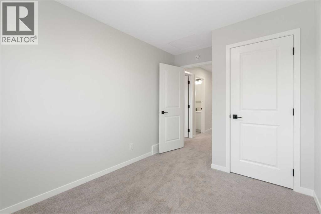 552 Rowmont Boulevard Nw, Calgary, Alberta  T3L 0L6 - Photo 34 - A2258333