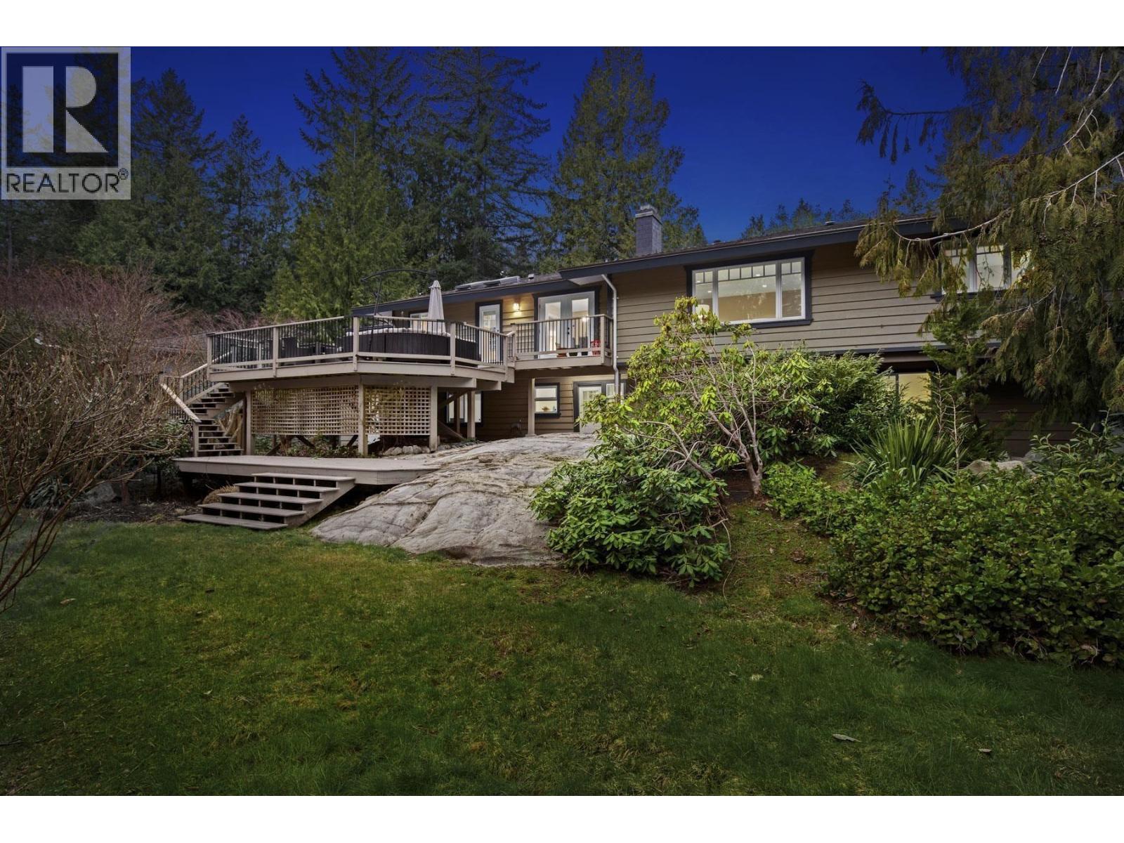 4641 Woodburn Road, West Vancouver, British Columbia  V7S 2W7 - Photo 23 - R3071079