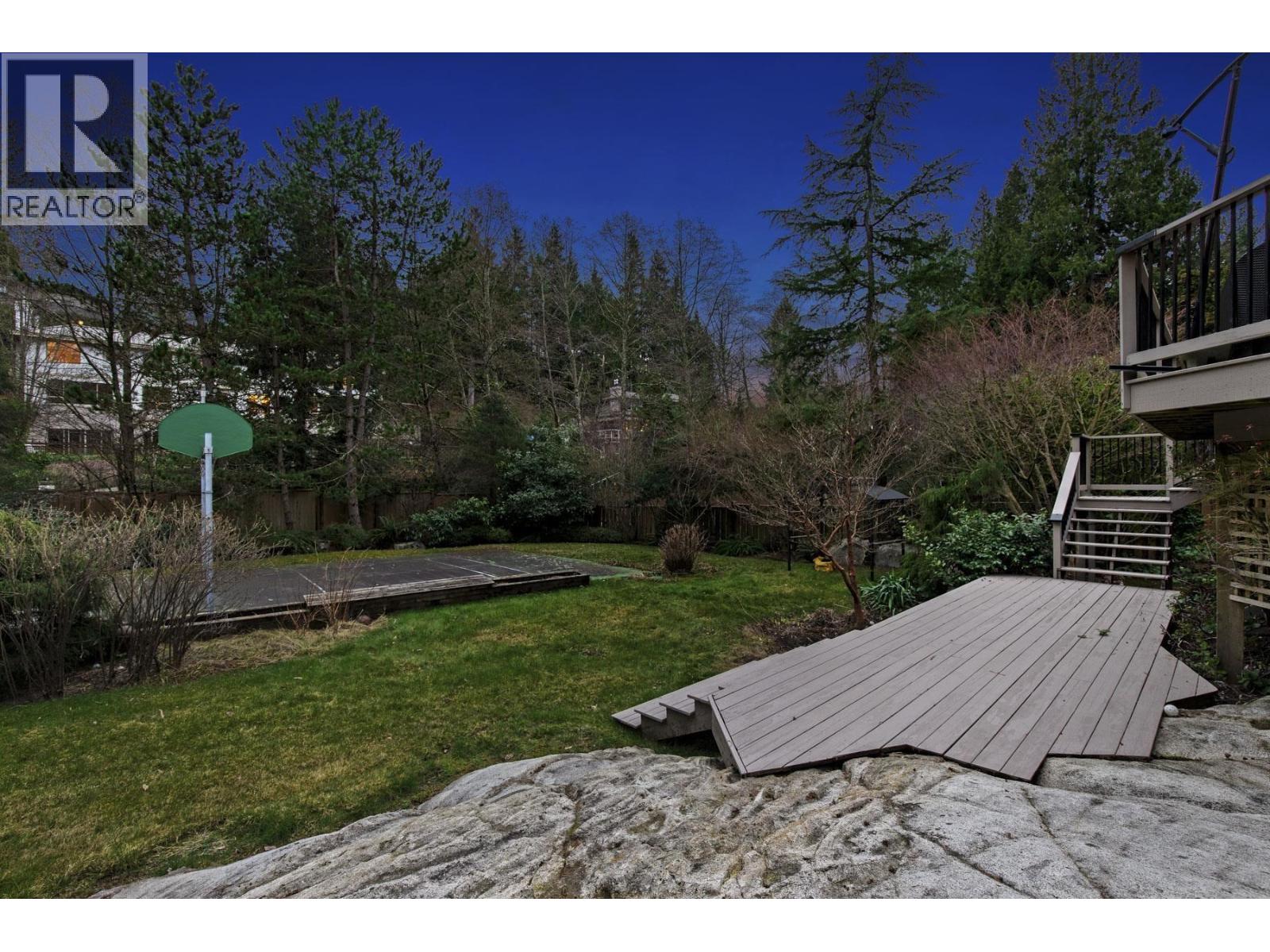 4641 Woodburn Road, West Vancouver, British Columbia  V7S 2W7 - Photo 22 - R3071079