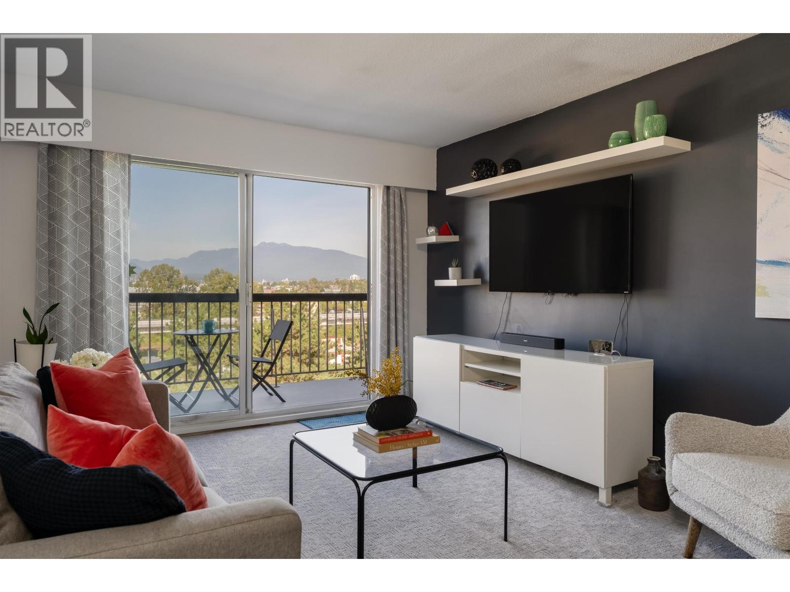 808 756 Great Northern Way, Vancouver, British Columbia V5T 1E4 - Photo 1 - R3071130