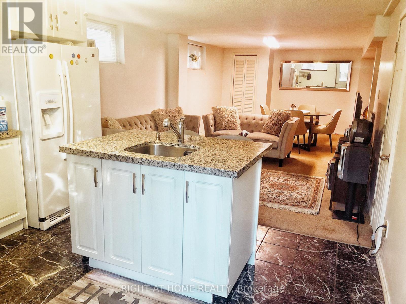 Basement Apt - 120 Simonston Boulevard, Markham, Ontario  L3T 4L8 - Photo 3 - N12515046