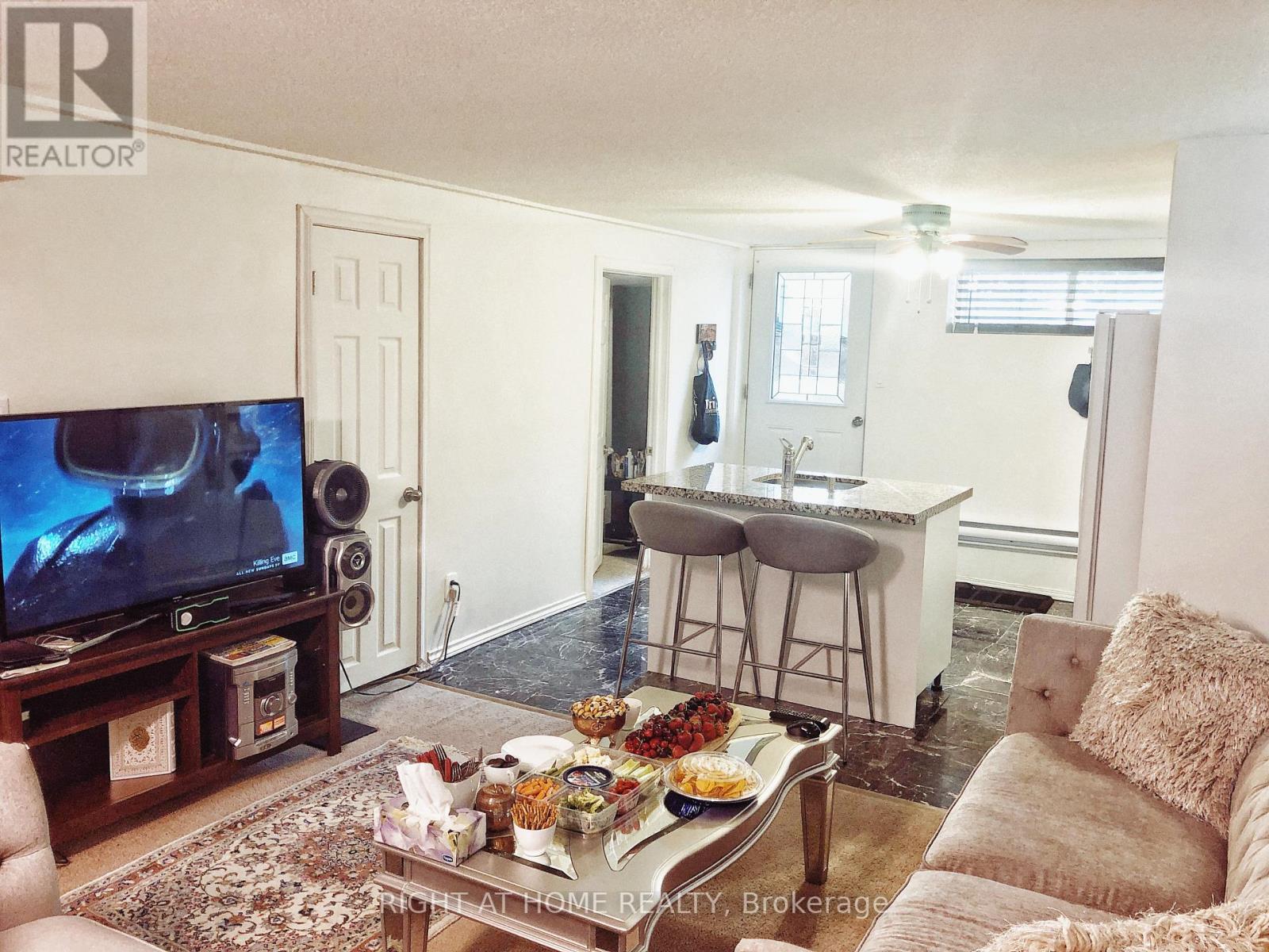 Basement Apt - 120 Simonston Boulevard, Markham, Ontario  L3T 4L8 - Photo 8 - N12515046