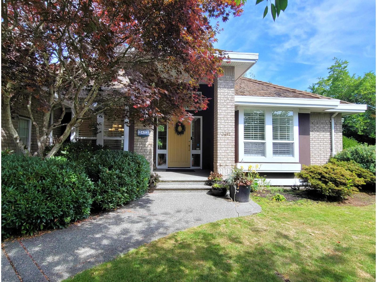 3412 CANTERBURY DRIVE, Surrey, British Columbia