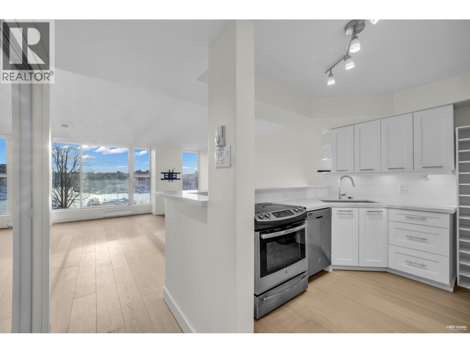 203 1000 Beach Avenue, Vancouver, British Columbia  V6E 4M2 - Photo 12 - R3071214