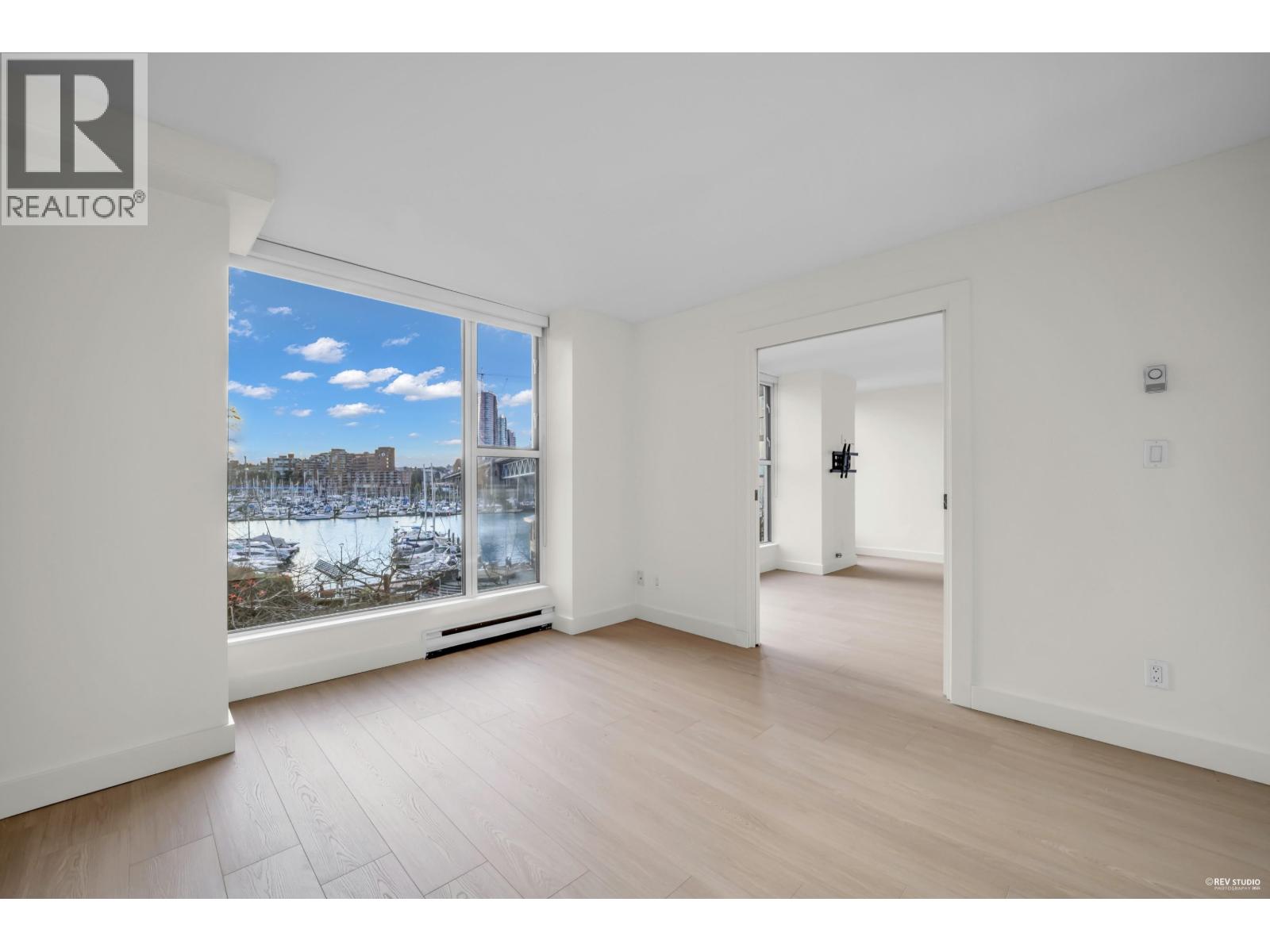 203 1000 Beach Avenue, Vancouver, British Columbia  V6E 4M2 - Photo 6 - R3071214