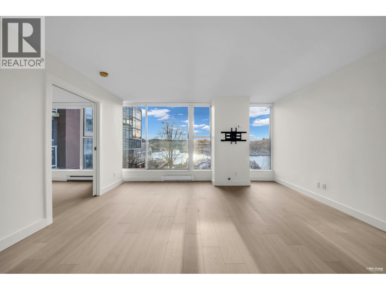 203 1000 Beach Avenue, Vancouver, British Columbia  V6E 4M2 - Photo 8 - R3071214