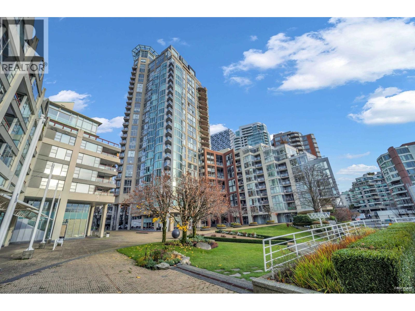 203 1000 Beach Avenue, Vancouver, British Columbia  V6E 4M2 - Photo 28 - R3071214