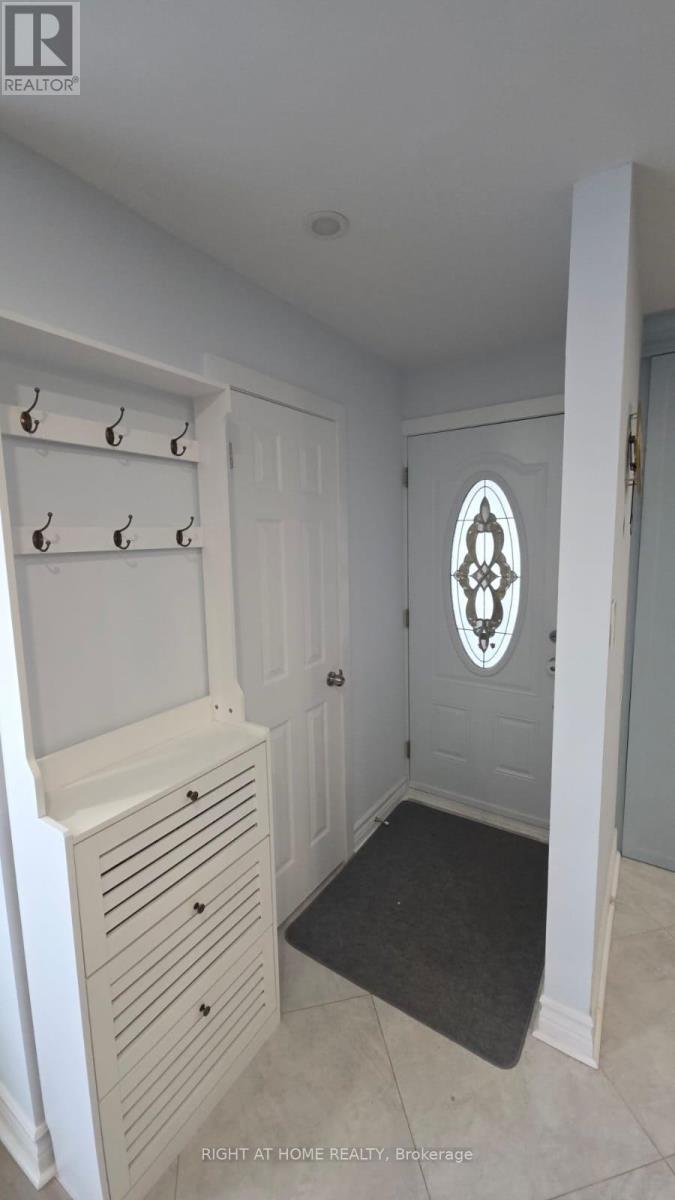 783 Oliva Street, Pickering, Ontario L1W 2V9 - Photo 5 - E12588756