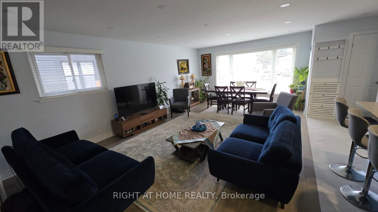 783 Oliva Street, Pickering, Ontario L1W 2V9 - Photo 8 - E12588756