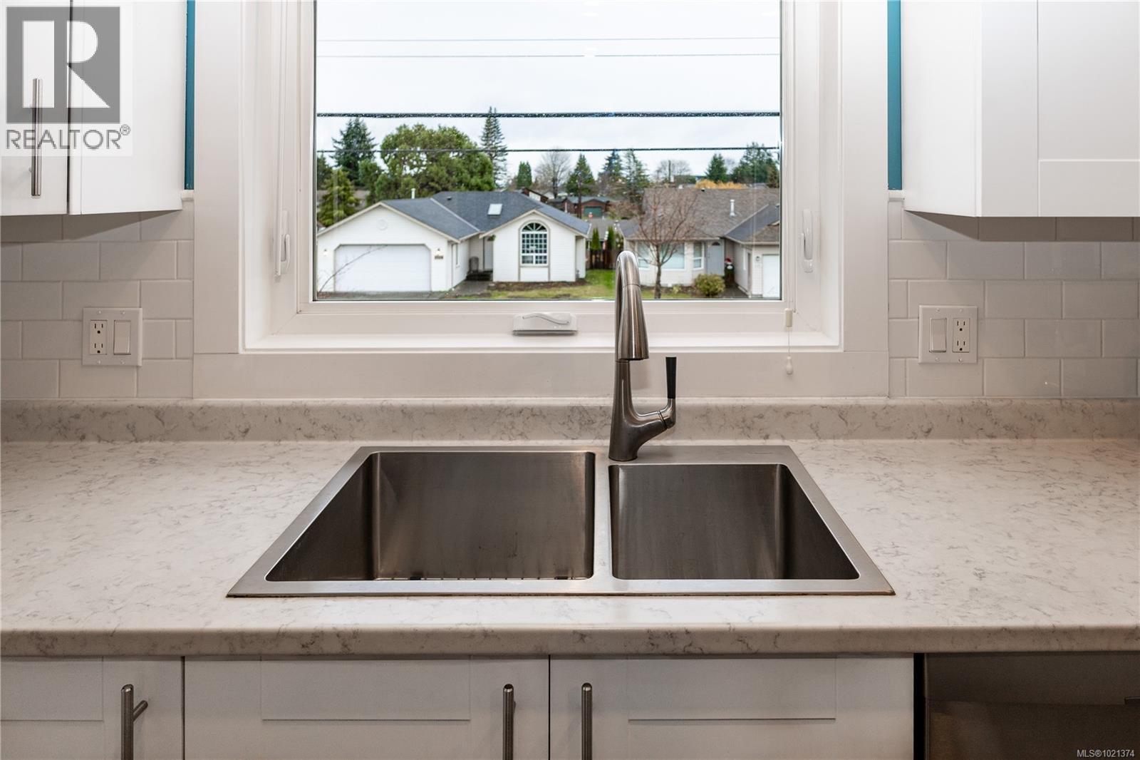 2330 Galerno Rd, Campbell River, British Columbia  V9W 8A5 - Photo 29 - 1021374