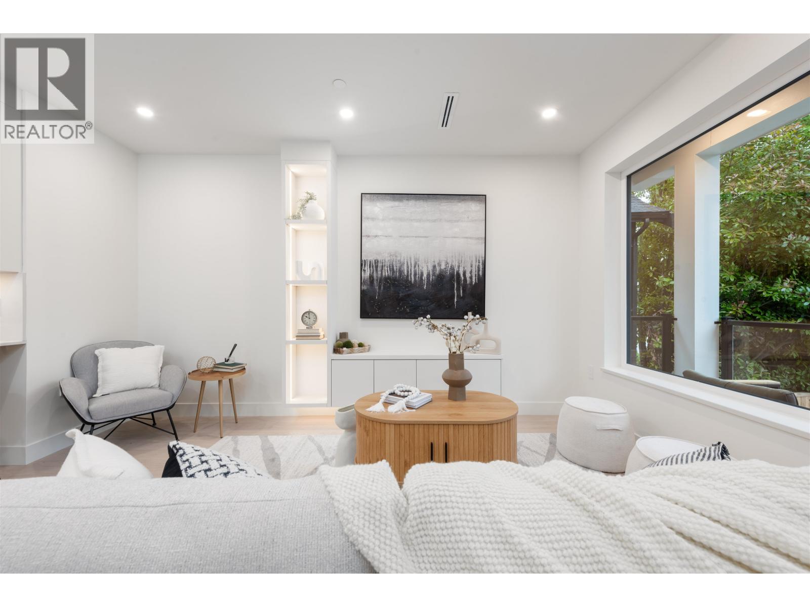 1 65 E King Edward Avenue, Vancouver, British Columbia  V5V 2B8 - Photo 5 - R3071388