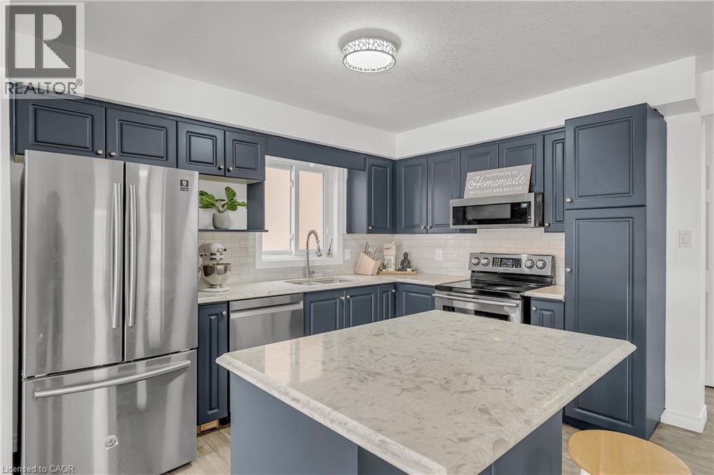 35 Templewood Drive, Kitchener, Ontario  N2R 1K9 - Photo 10 - 40791461