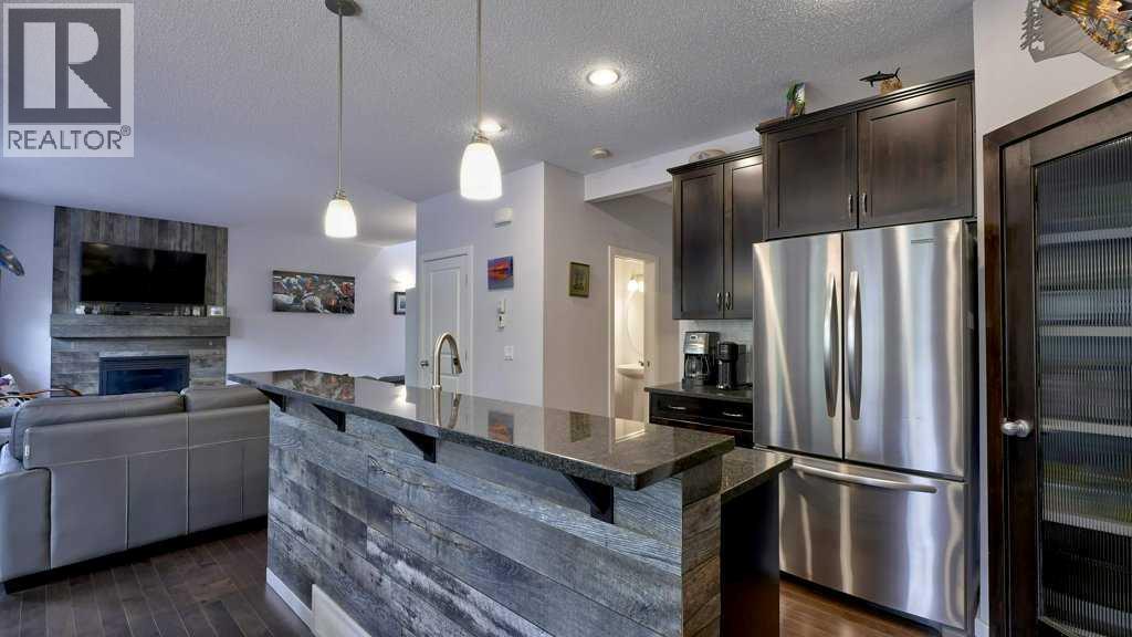244 Heritage Bay, Cochrane, Alberta  T4C 0L3 - Photo 9 - A2235147