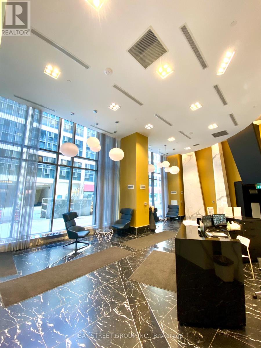 527 - 60 Princess Street, Toronto, Ontario  M5A 2C7 - Photo 1 - C12592710