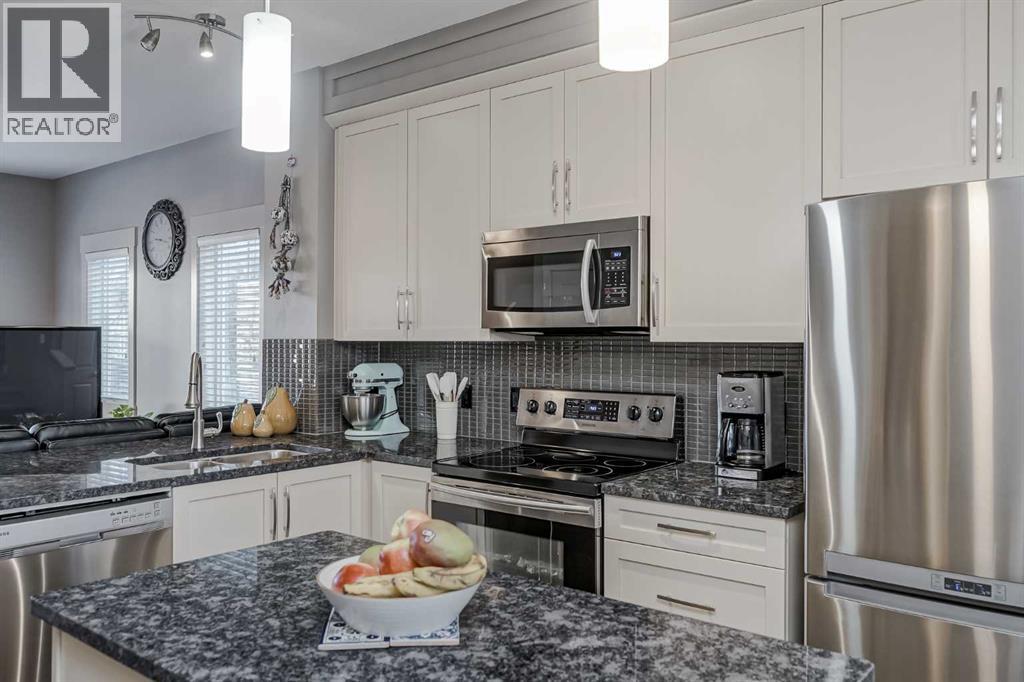 58 Skyview Springs Circle Ne, Calgary, Alberta  T3N 0E6 - Photo 4 - A2264175