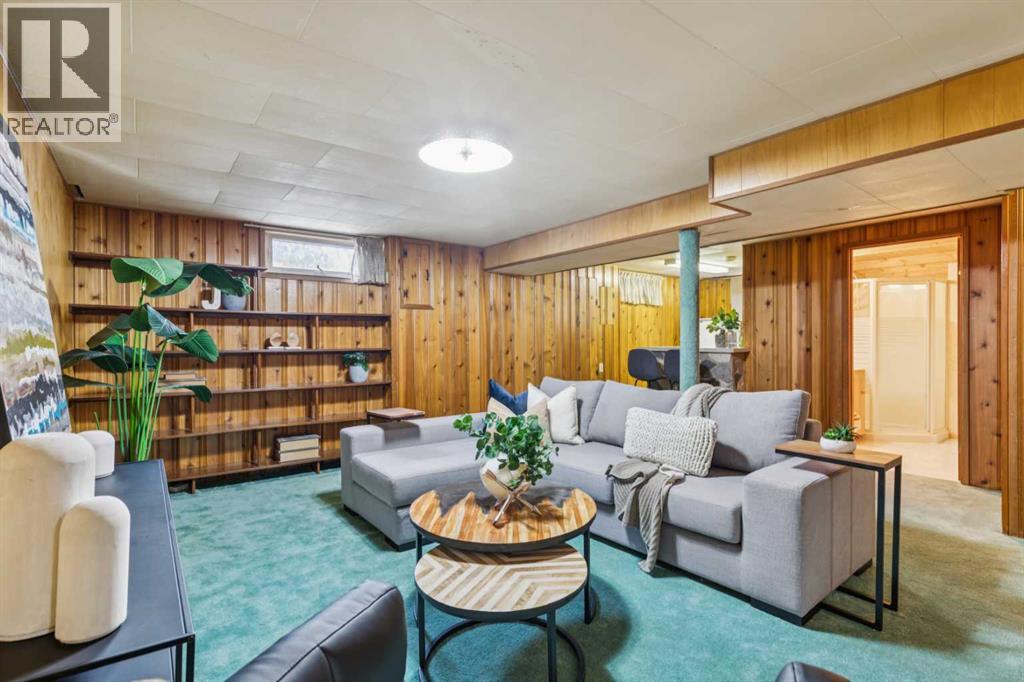 114 Hallbrook Drive Sw, Calgary, Alberta  T2V 3H6 - Photo 22 - A2273074