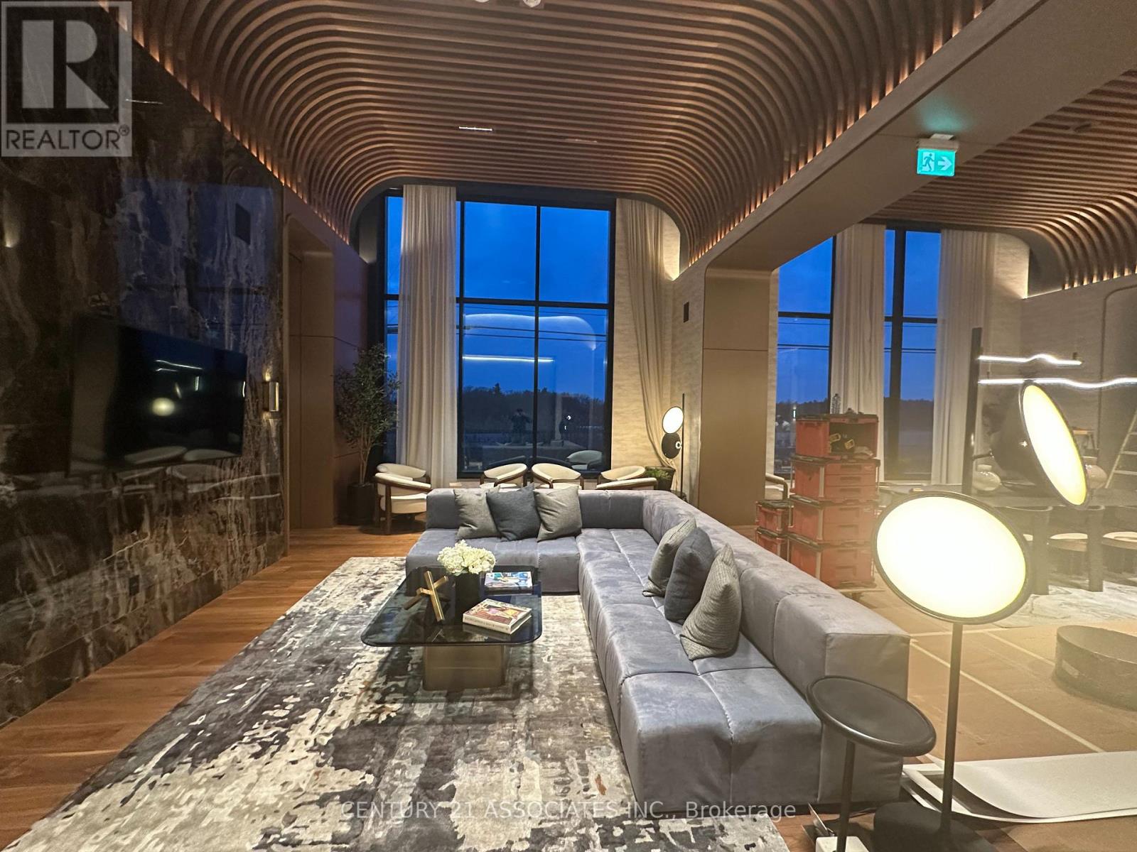 2001 - 3240 William Coltson Avenue, Oakville, Ontario  L6H 8C8 - Photo 8 - W12592718