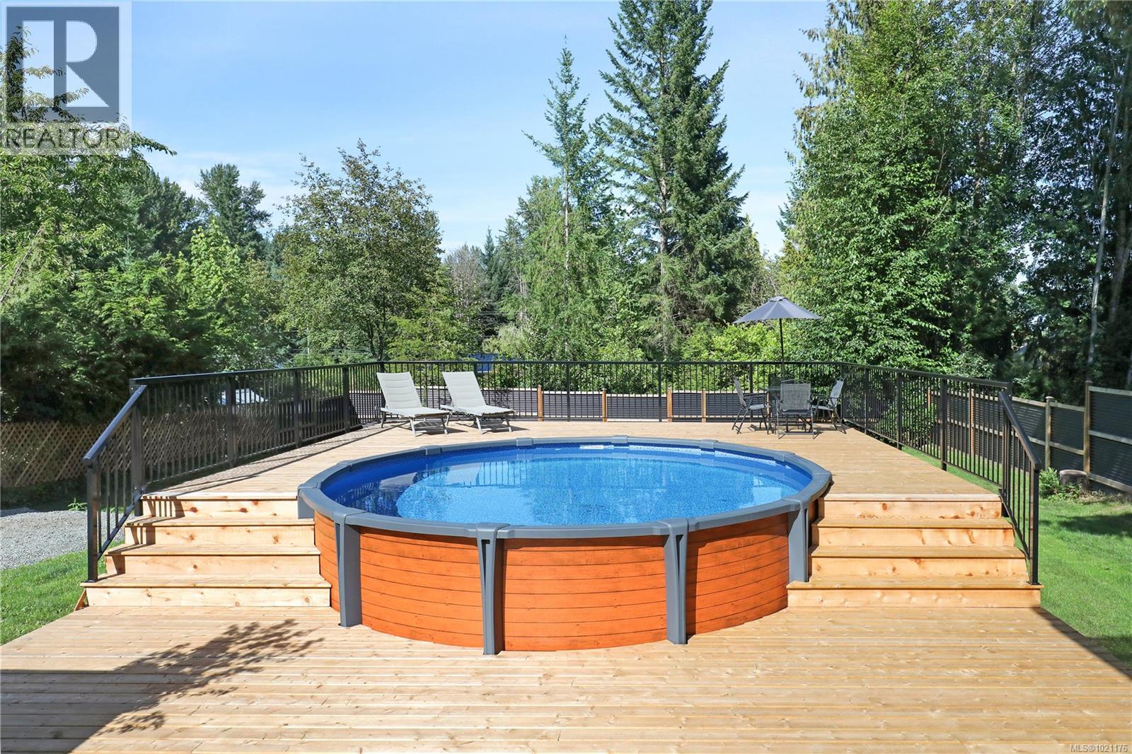 84 Leash Rd, Courtenay, British Columbia  V9N 9V2 - Photo 2 - 1021176